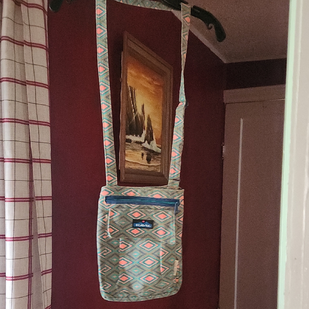 Kavu Multicolor Diamond Pattern Bag